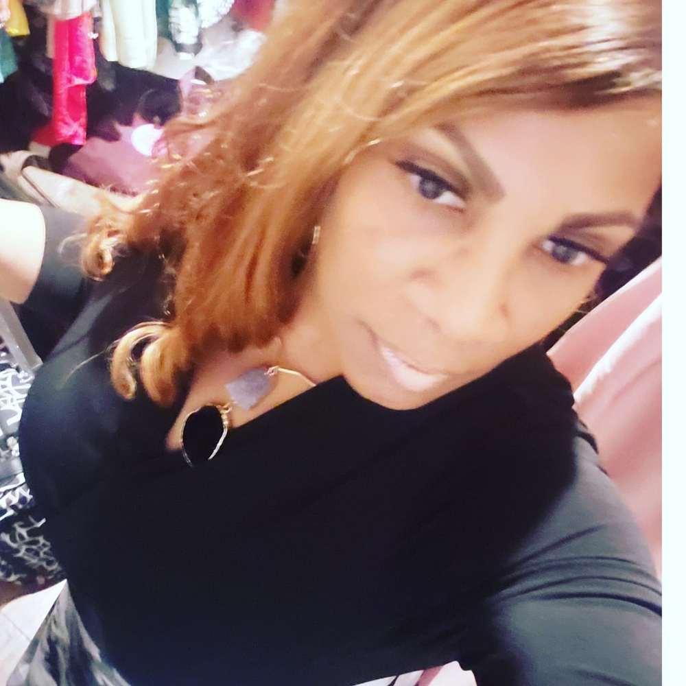 Meet your Posher, Sherida